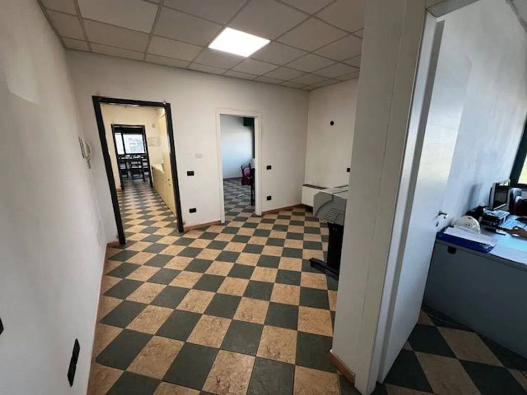 Appartamento a Novi ligure in Via Trattato Di Maastricht S.N.C. - Foto 5