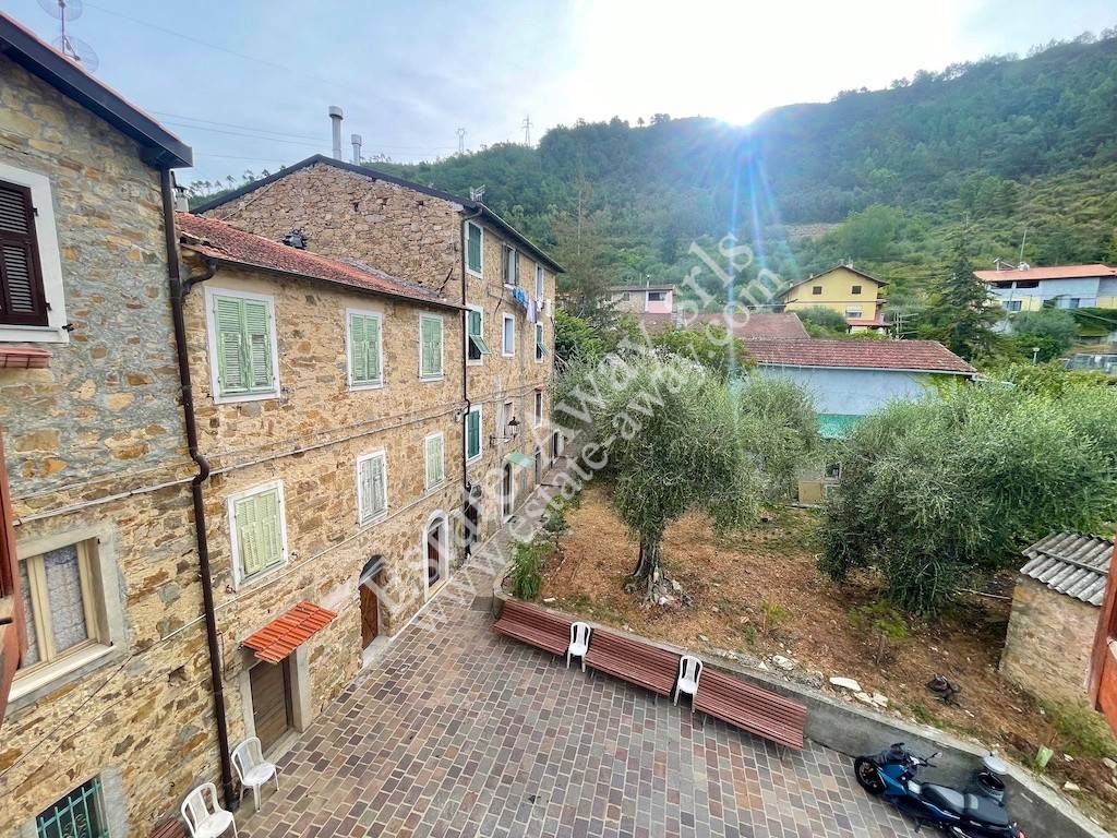 Casa indipendente a Soldano in Via San Martino - Foto 2