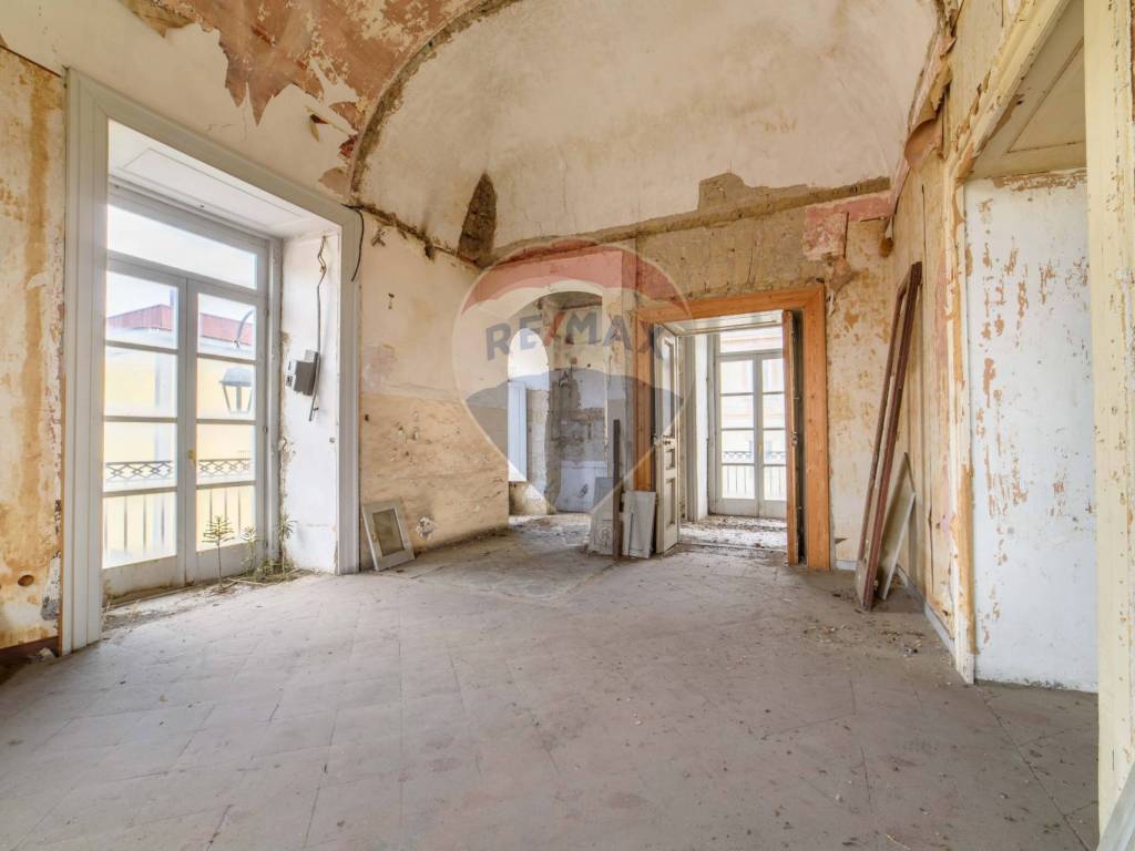 Palazzo / stabile a Nocera inferiore in Corso Vittorio Emanuele II - Foto 5