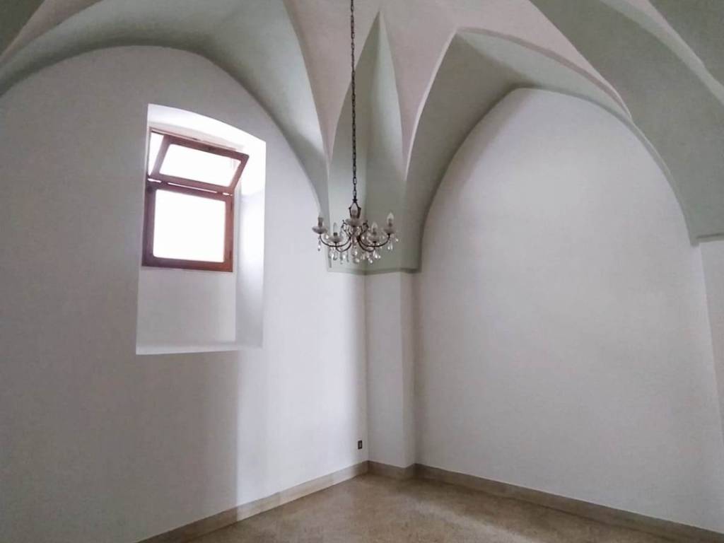 Casa indipendente a Latiano in Piazza Umberto I - Foto 3