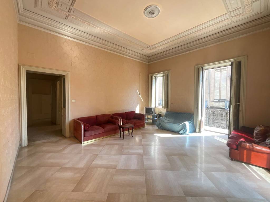 Appartamento a Catania in Via Umberto I - Foto 2