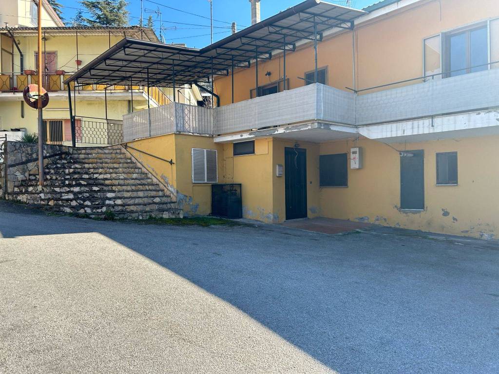 Casa indipendente a Potenza in Via Poggio Cavallo - Foto 2