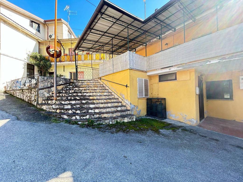 Casa indipendente a Potenza in Via Poggio Cavallo - Foto 3