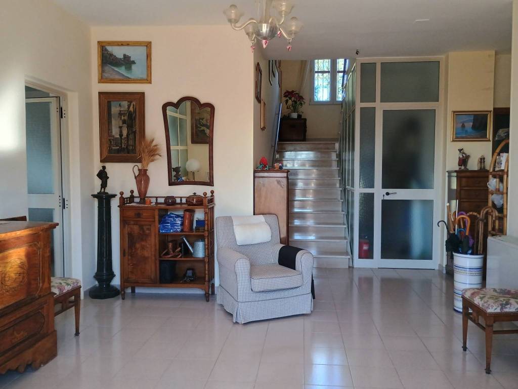 Villa a Giffoni valle piana in Via del Giubileo 2000 - Foto 4