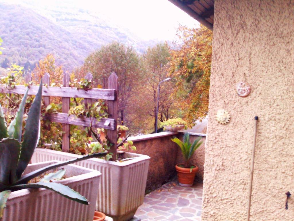 Appartamento a Ballabio in Via della Ratta, 12 - Foto 2