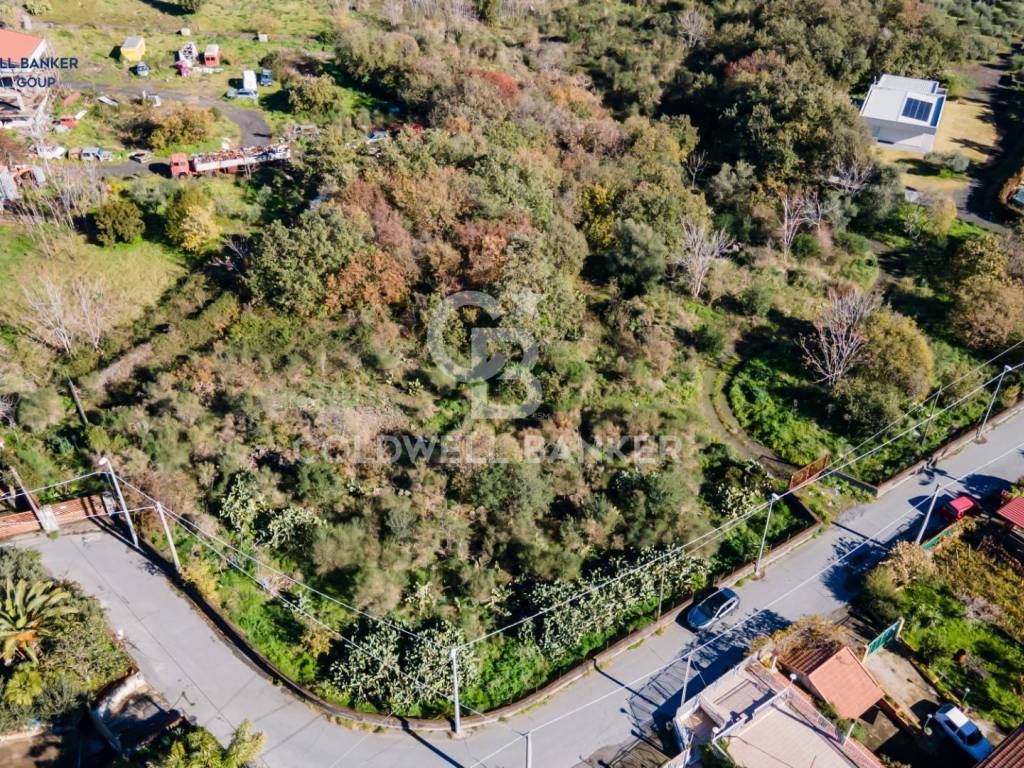 Terreno a Aci sant'antonio in via Giovanni Meli - Foto 2