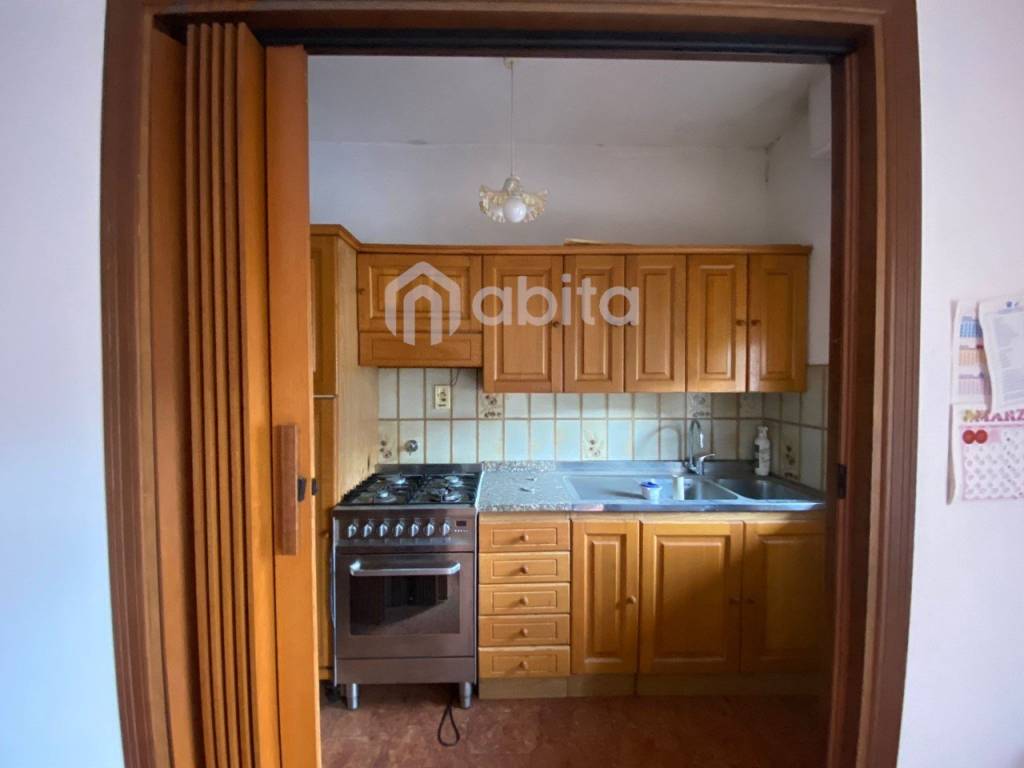 Appartamento a Montevarchi in VIA LEONA - Foto 5