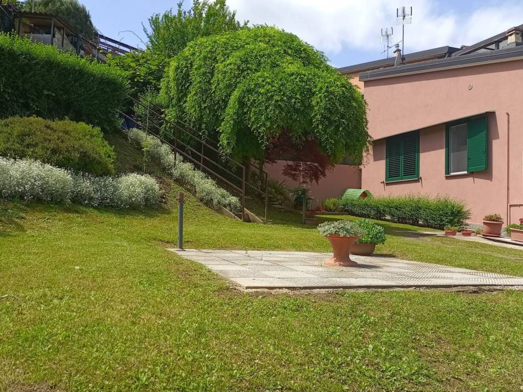 Villa a Costa masnaga in Via Alessandro Manzoni, 122 - Foto 3