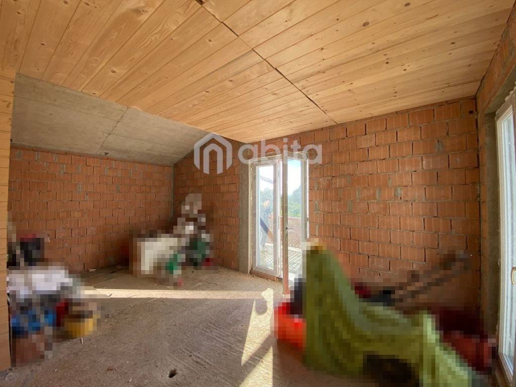 Villa a Loro ciuffenna in STRADA PROVINCIALE SETTEPONTI - Foto 4