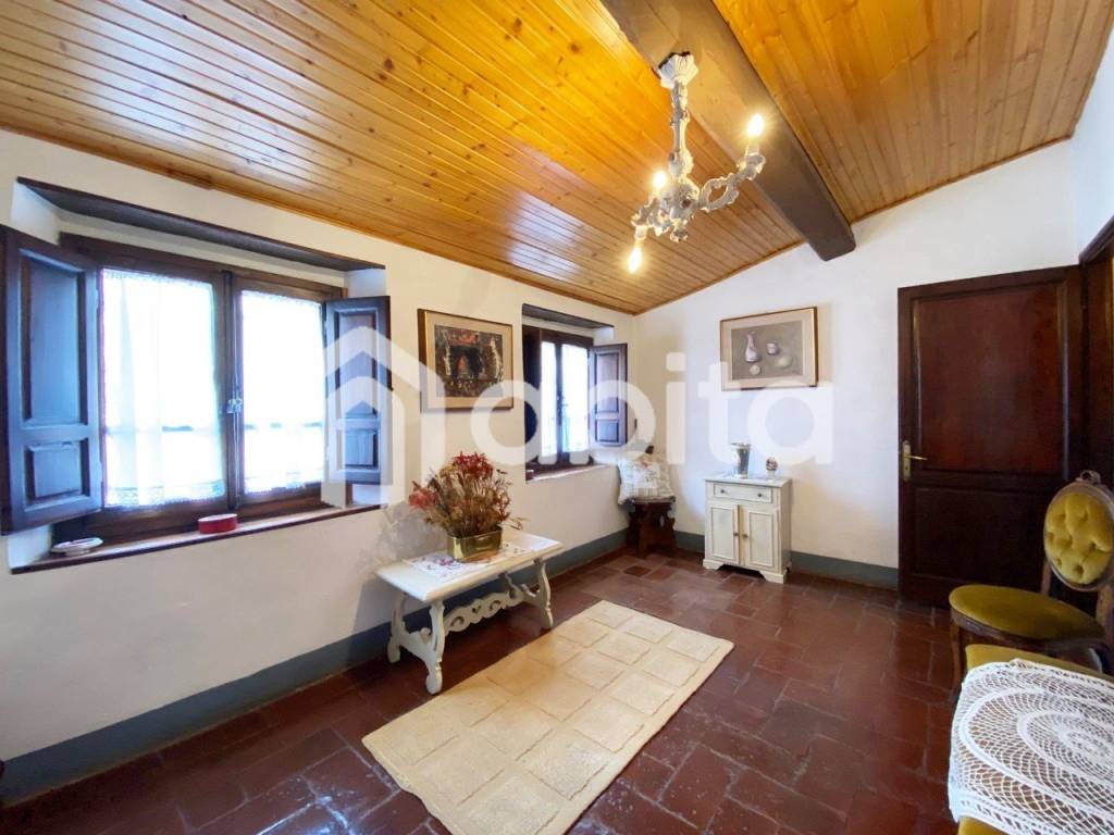 Appartamento a Loro ciuffenna in via roma - Foto 2