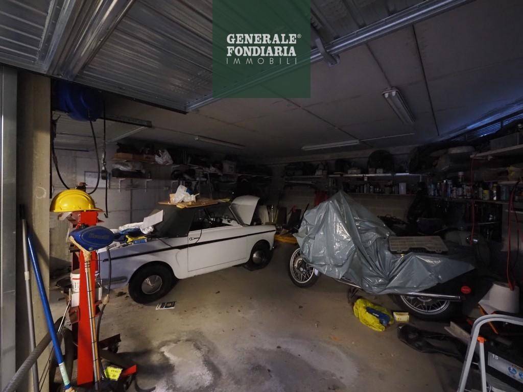 Box / garage a La spezia in VIALE ITALIA - Foto 4