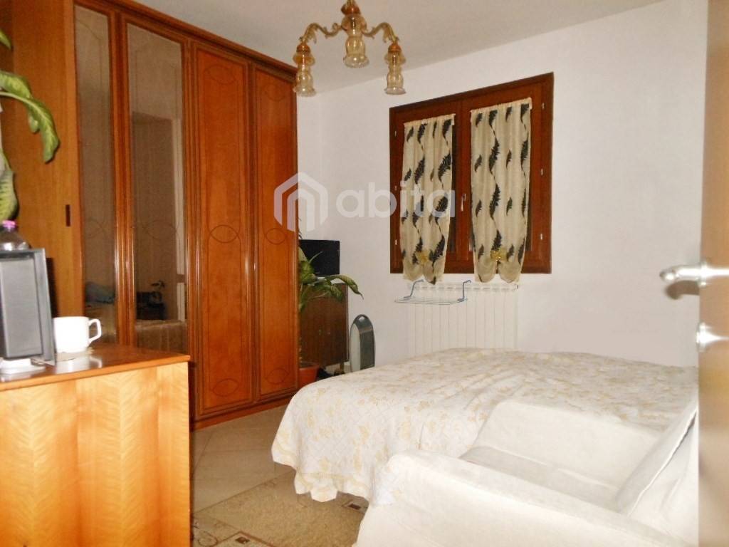 Appartamento a Montevarchi in VIA ARETINA - Foto 4