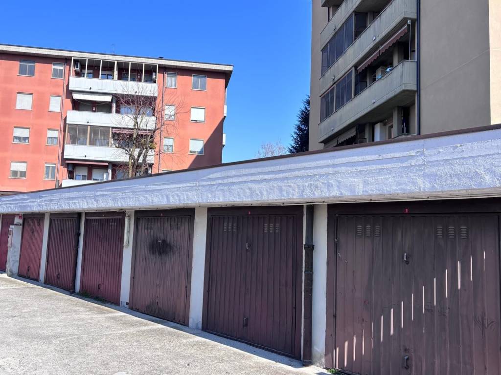 Box / garage a Tavazzano con villavesco in Via 1 Maggio, 39 - Foto 3