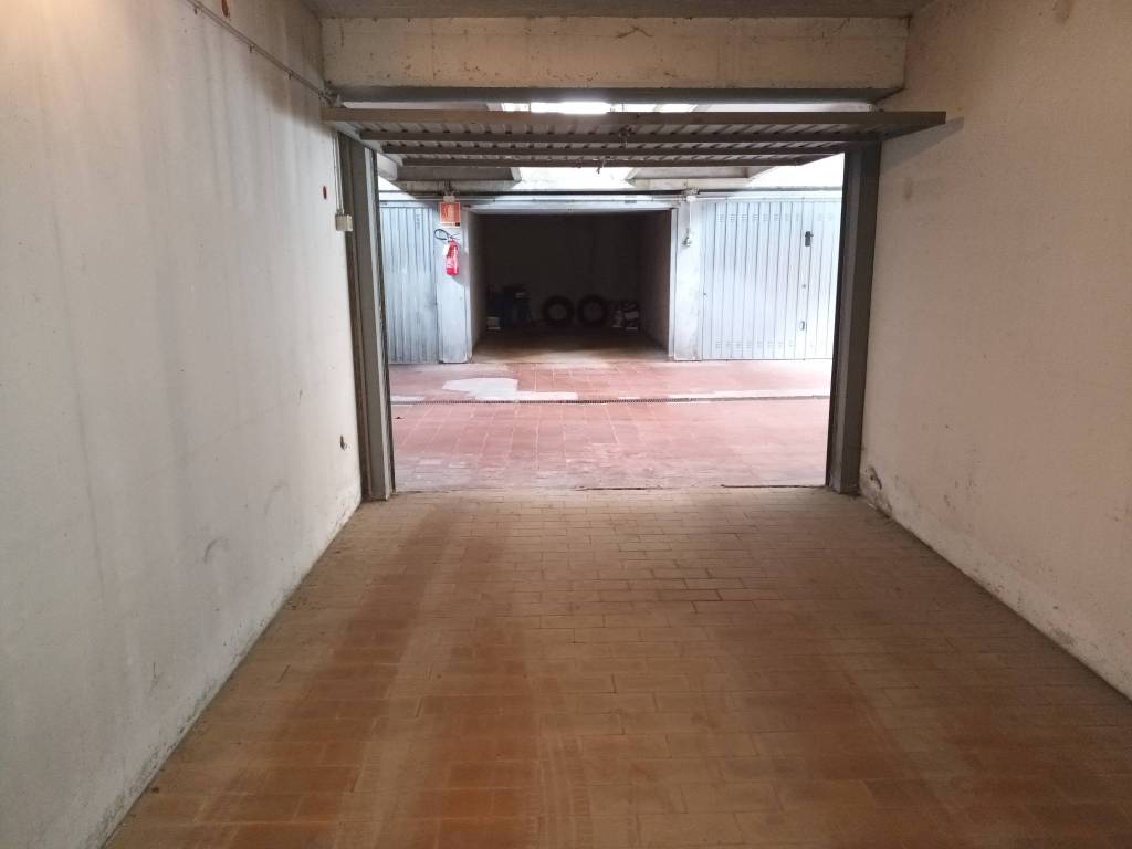 Box / garage a Saluzzo in Via della Resistenza, 34 - Foto 5