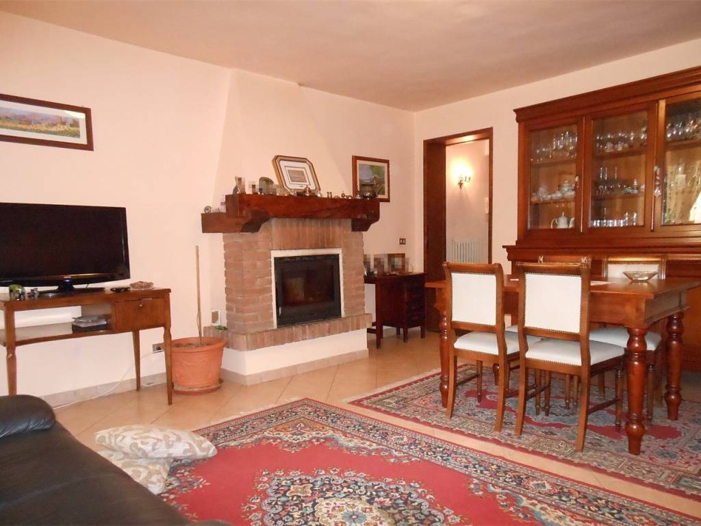 Villa a Terranuova bracciolini in PIAZZALE TRENTO - Foto 4