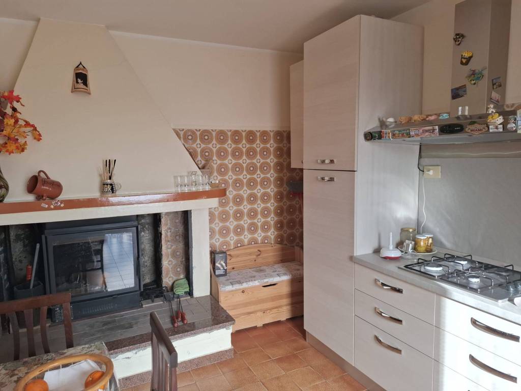 Villa a Collecorvino in Contrada Campotino - Foto 3