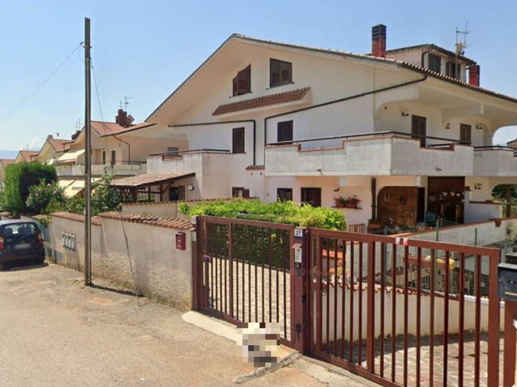 Villa a Avezzano in Via Antonio Bianchi, 27 - Foto 2