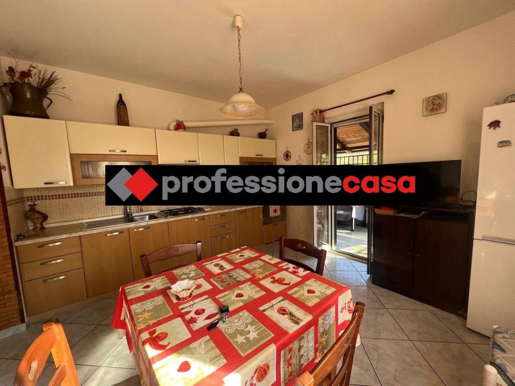 Casa indipendente a Chieti in VIA CASALBORDINO, 23 - Foto 3