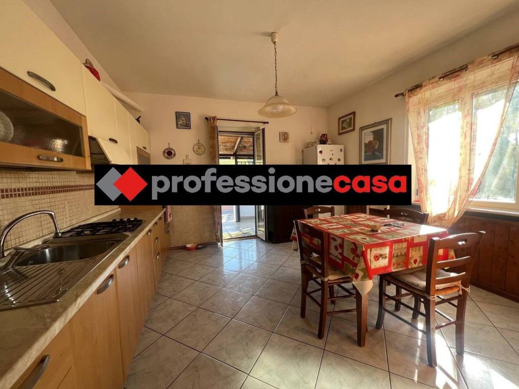Casa indipendente a Chieti in VIA CASALBORDINO, 23 - Foto 4