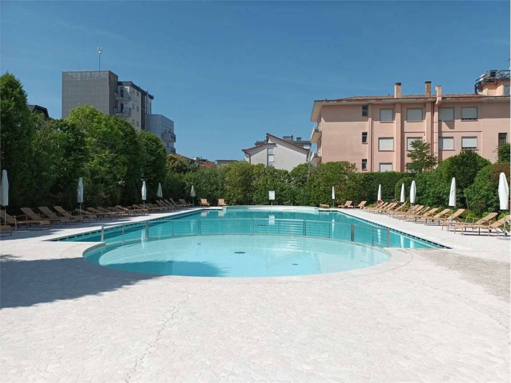 Appartamento a Jesolo in PIAZZETTA CARDUCCI, 3 - Foto 2