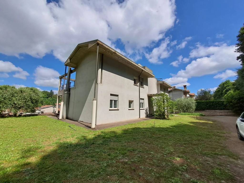 Villa a Acquapendente in Via Raffaello S.N.C. - Foto 4