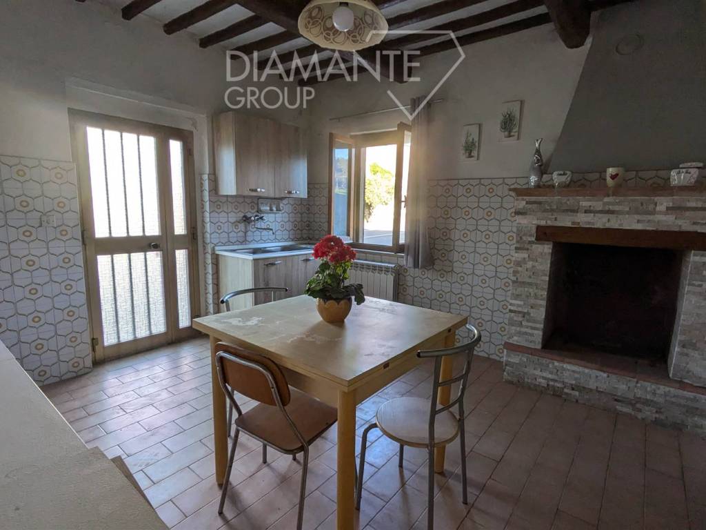 Casa indipendente a Panicale in Via Colgiordano Vecchio - Foto 3