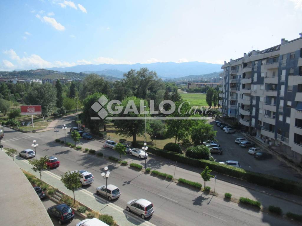 Appartamento a Rende in Via Rossini angolo Via F.sco Cilea - Foto 4