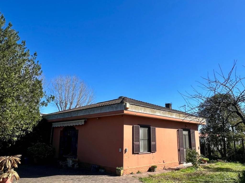 Villa a Aprilia - Foto 2