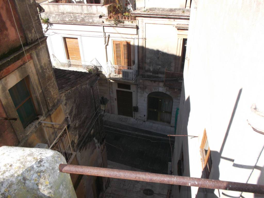 Villa a Canicattini bagni in via Cavour - Foto 3