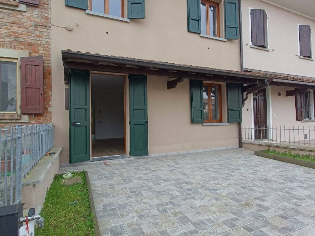 Villetta a schiera a Cumignano sul naviglio in Via Camillo Benso di Cavour, 10 - Foto 2