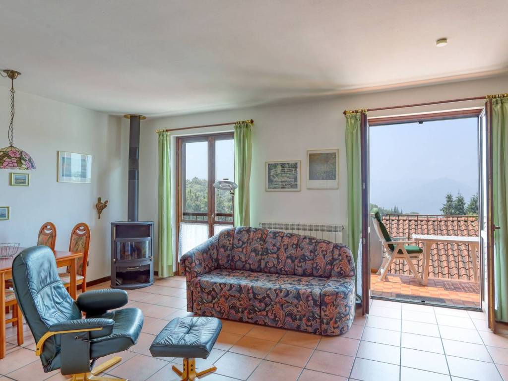 Appartamento a Agra in Viale Europa - Foto 4