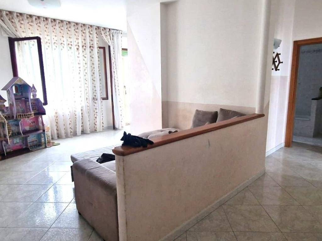 Appartamento a Chioggia in VIA DON EUGENIO BELLEMO, 45 - Foto 2