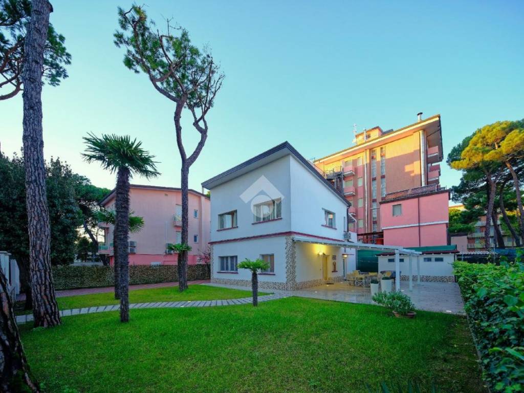 Villa a Cervia in Via Traversa X di Pineta, 11 - Foto 3