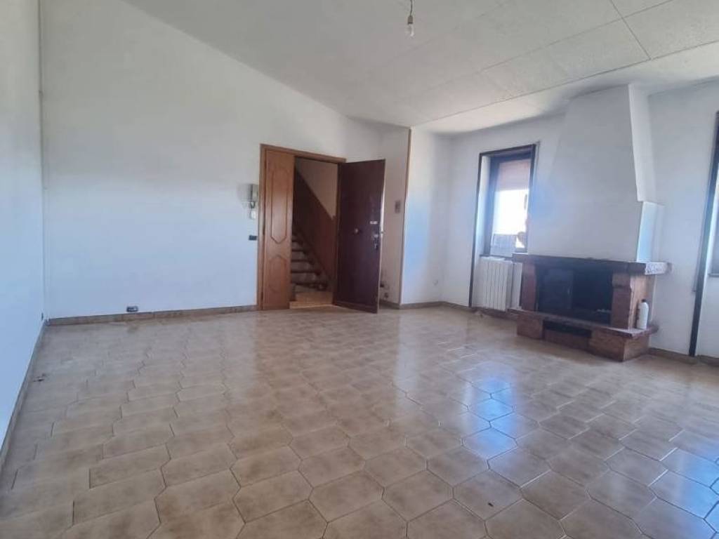 Appartamento a Aprilia in via Spaccasassi, 23 - Foto 4