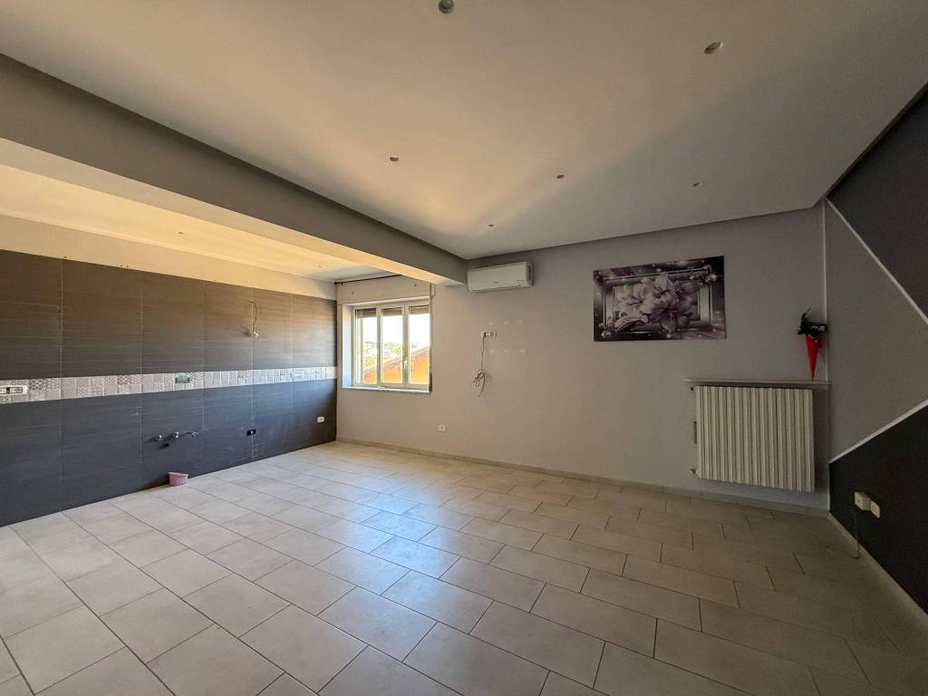 Appartamento a Quarto in Via Dino Campana, 153 - Foto 5