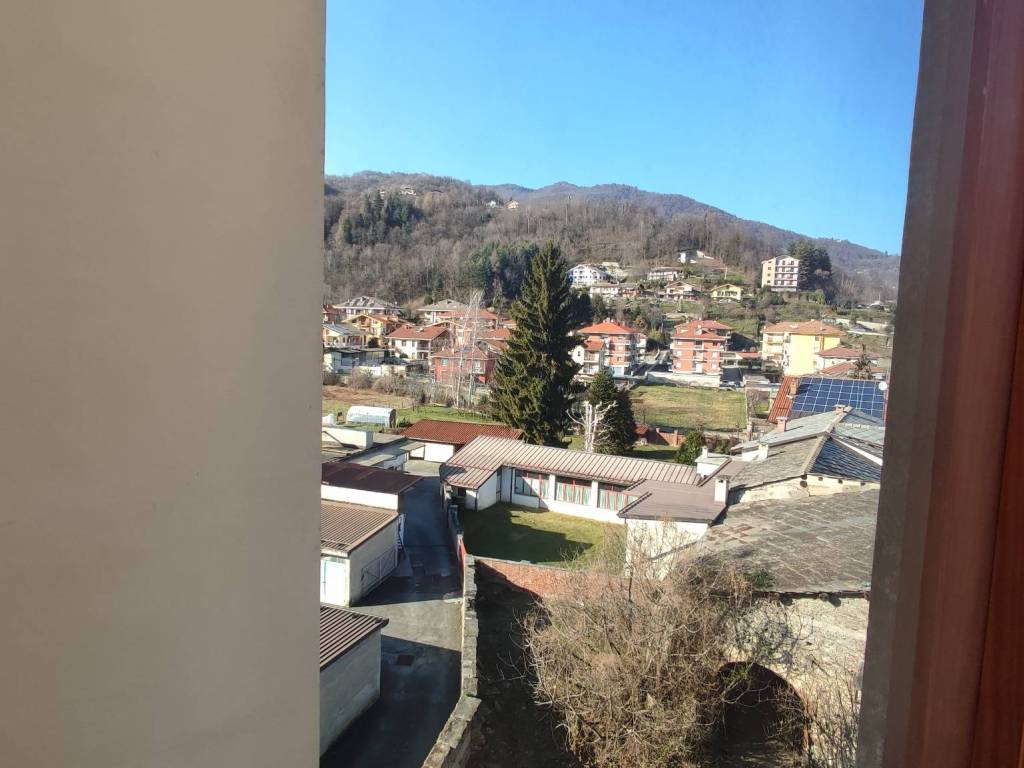 Appartamento a Paesana in Piazza Vittorio Veneto - Foto 4