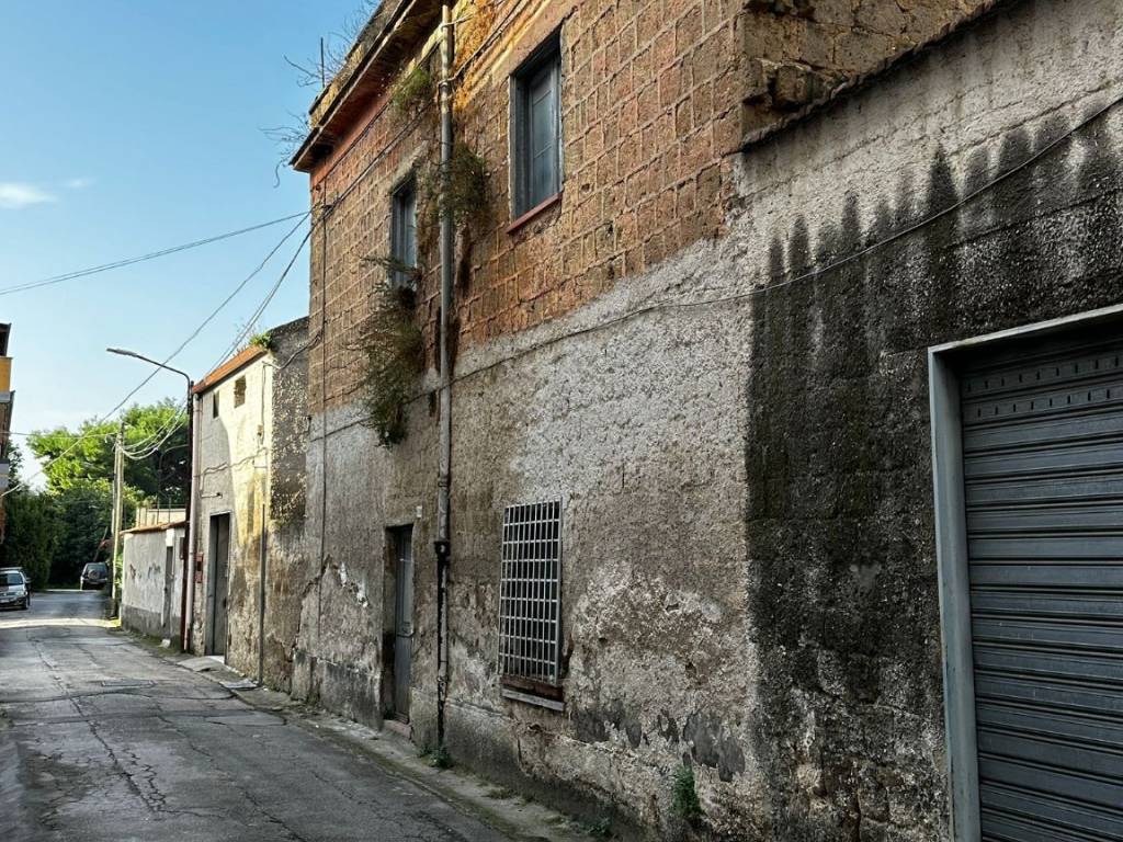 Casa indipendente a Maddaloni in Via Appia, 142 - Foto 3