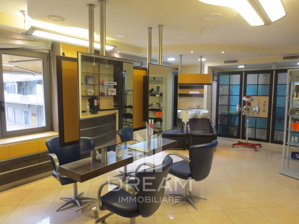 Immobile a Quartu sant'elena in viale Colombo, 146 - Foto 2