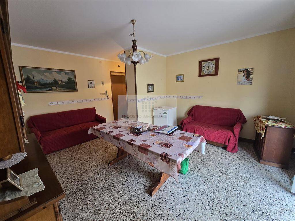 Appartamento a Priolo gargallo in VIA GABRIELE D'ANNUNZIO - Foto 2