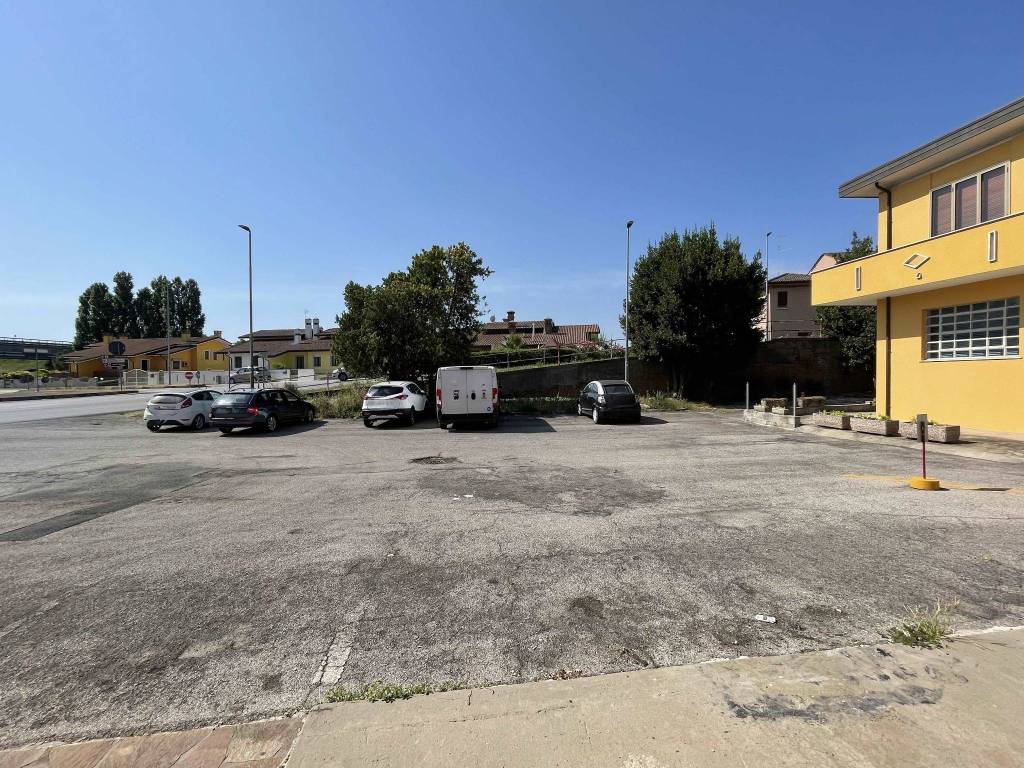 Immobile a Porto viro in Piazza Giacomo Matteotti, 4 - Foto 4