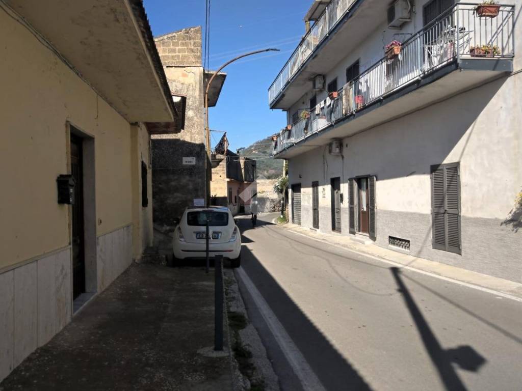 Casa indipendente a Cervino in Via Forchia di Cervino, 45 - Foto 4