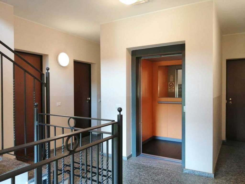Appartamento a Guanzate in Via Gioacchino Rossini - Foto 2