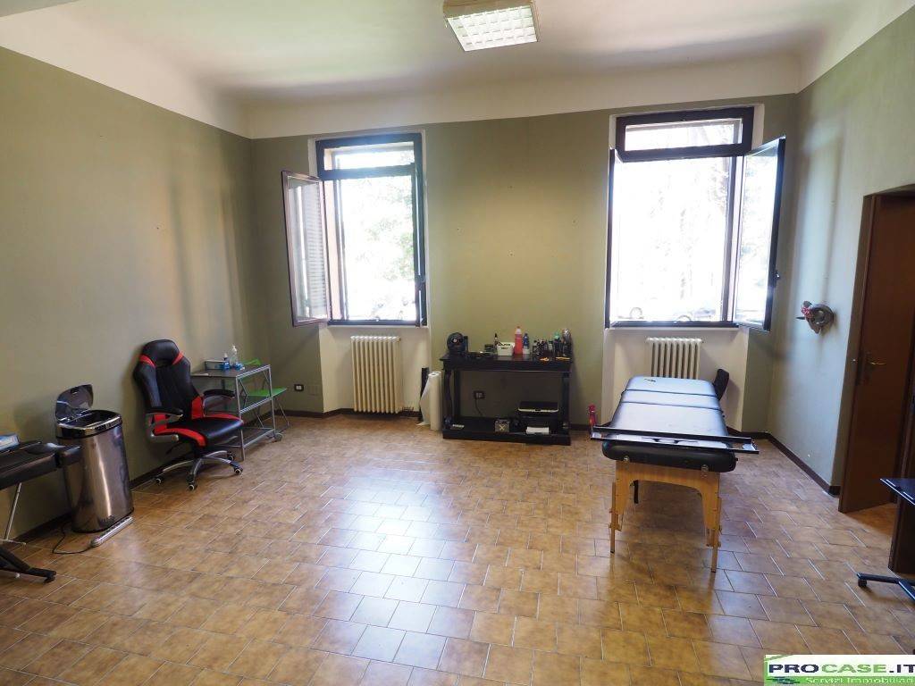 Immobile a Saronno in Via Maestri del Lavoro, 1 - Foto 2