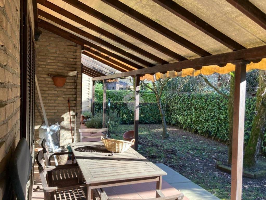 Villa a Vizzolo predabissi in Via Aldo Moro, 3 - Foto 2