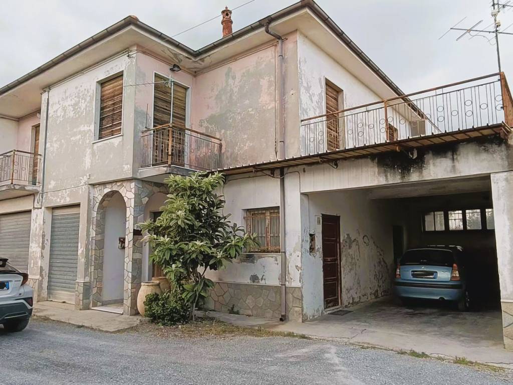 Villa a Ceriale in Via Aurelia, 316 - Foto 2