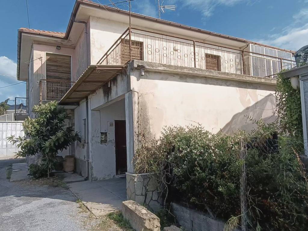 Villa a Ceriale in Via Aurelia, 316 - Foto 3