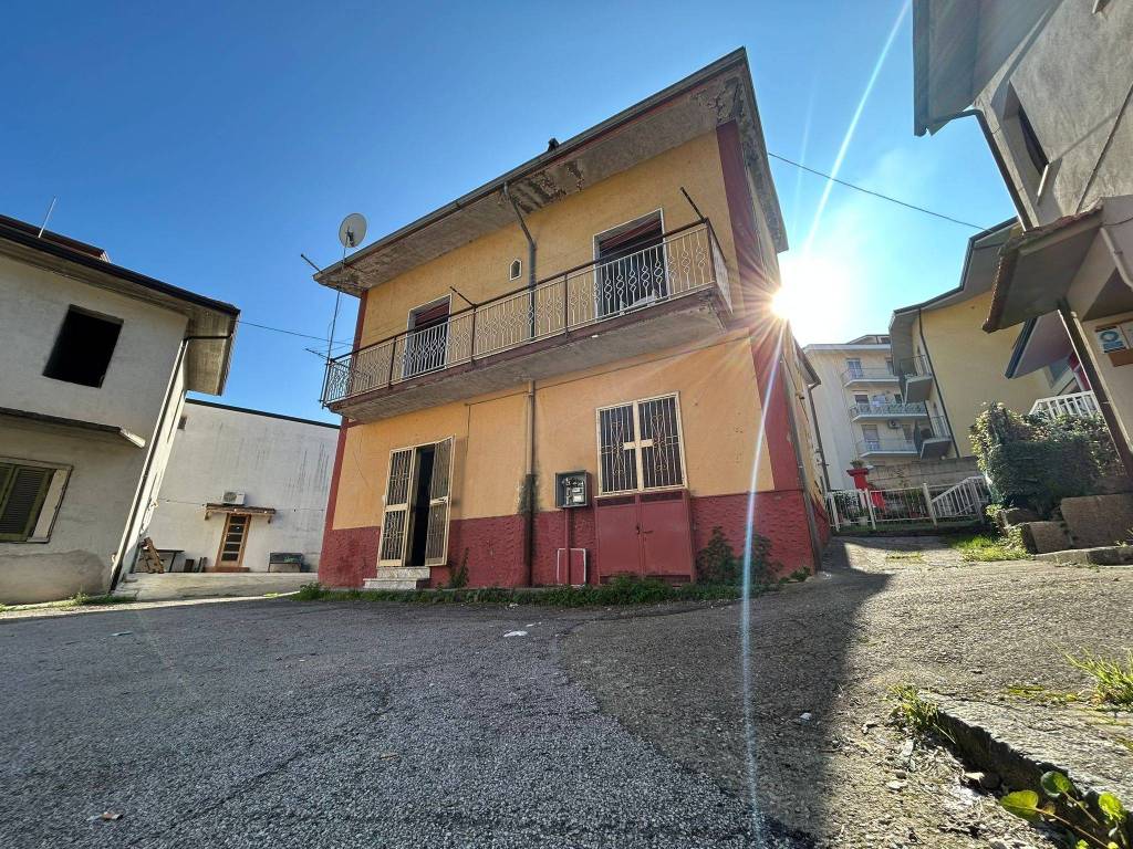 Casa indipendente a San giorgio del sannio in Via Pozzetto - Foto 2