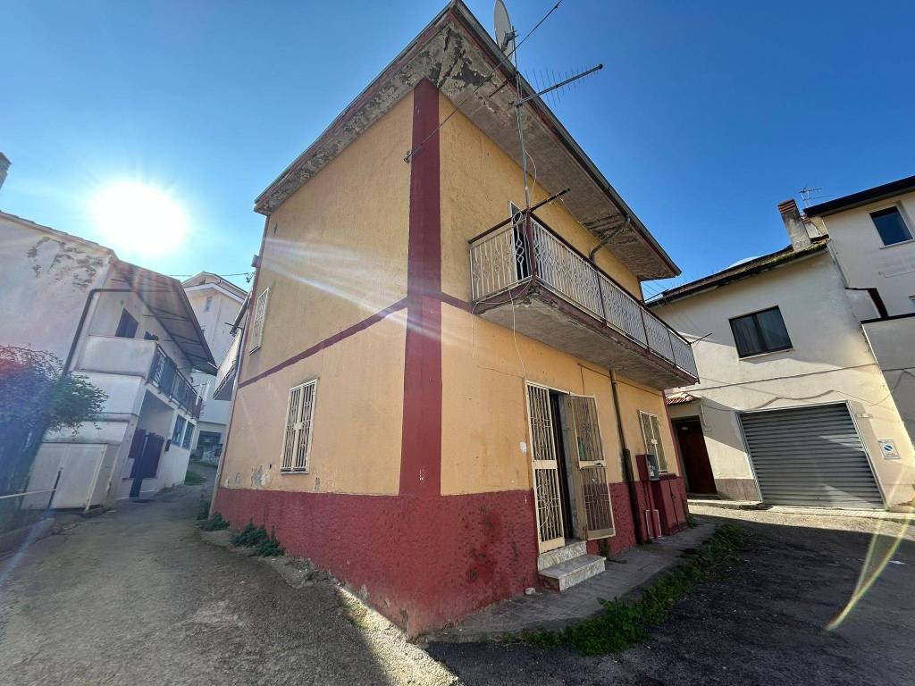 Casa indipendente a San giorgio del sannio in Via Pozzetto - Foto 4