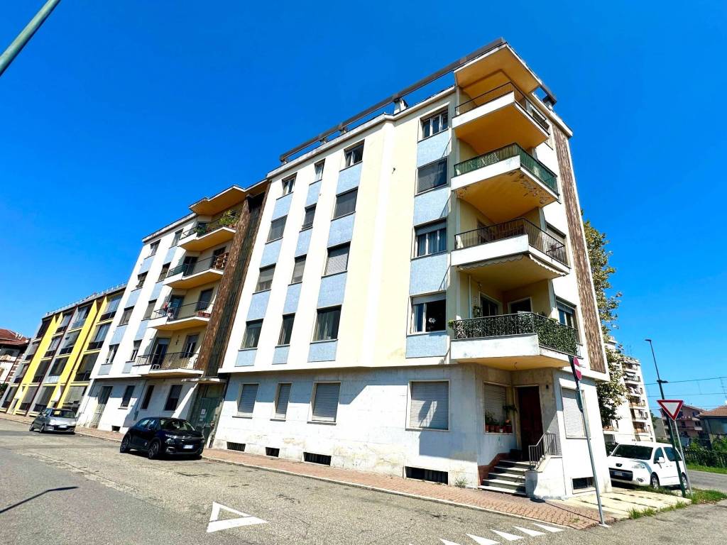 Appartamento a Casale monferrato in Via Cesare Cobianchi, 6 - Foto 2