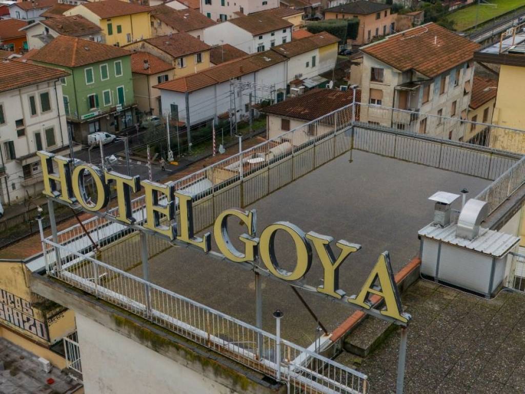 Palazzo / stabile a Montecatini-terme in Corso Giacomo Matteotti, 68 - Foto 4
